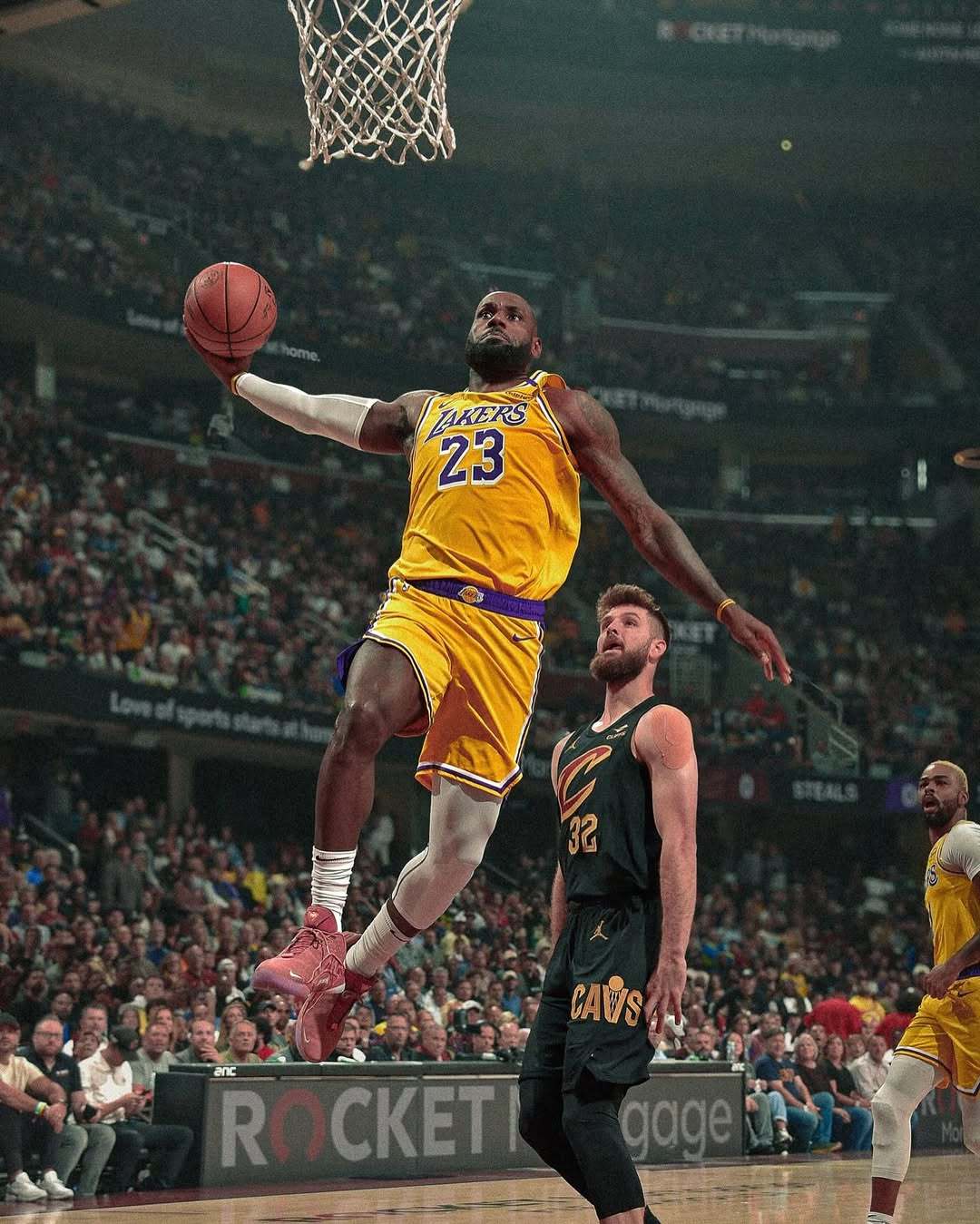 面纱背后的,秘密,售价历史成,BOB体育,bob官方网站,bob平台